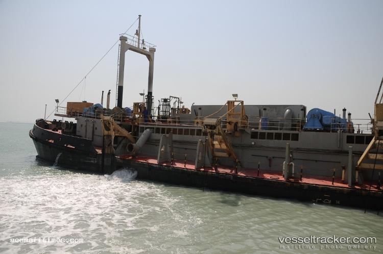 Abbotsgrange - Hopper Dredger vessel registered in Bahrain