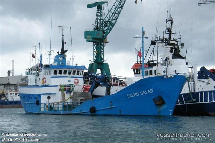 Salmo-Salar-Lk - Fish Carrier vessel registered in United Kingdom