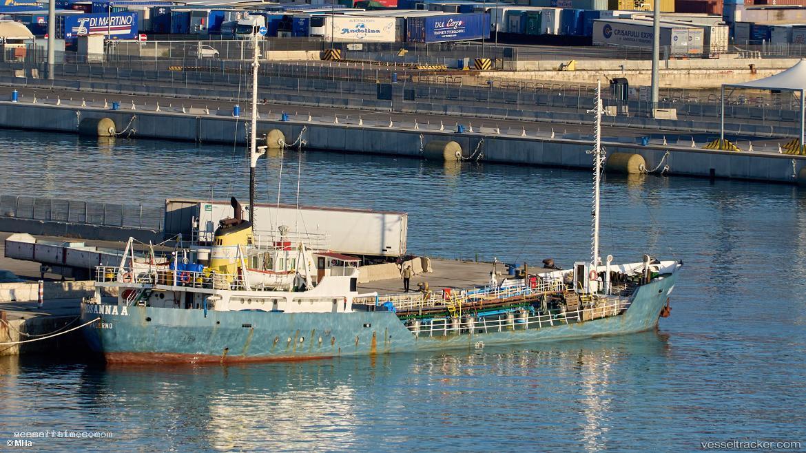 Rosanna-A - Water Tanker vessel registered in Italy