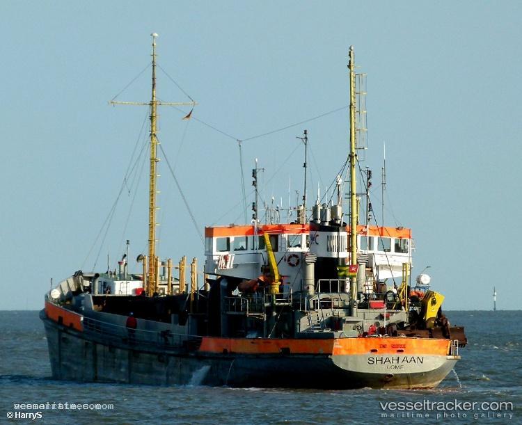River-Pearl-4 - Hopper Dredger vessel registered in India