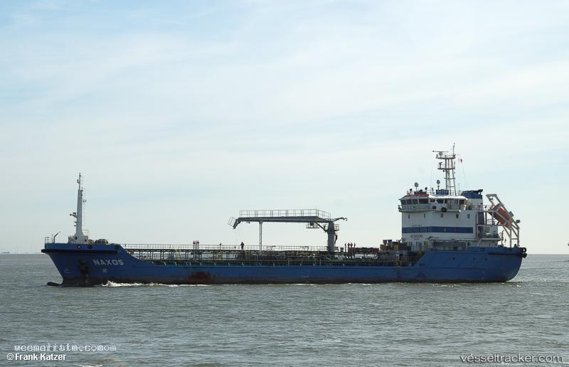 Naxos - Wine Tanker vessel registered in Italy