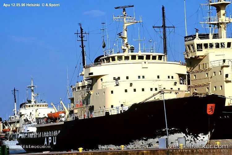 Dudinka - Icebreaker vessel registered in Russia