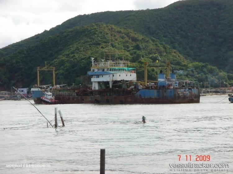 Tran-Hung-Dao - Hopper Dredger vessel registered in Vietnam