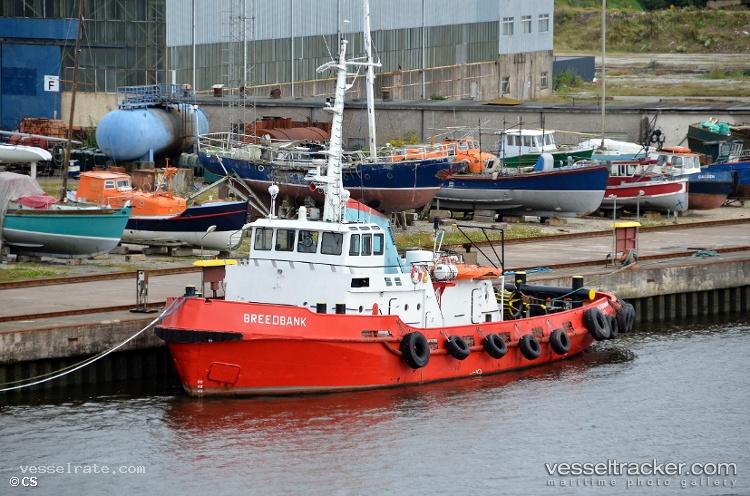 Breed-Bank - Tug vessel registered in Ireland