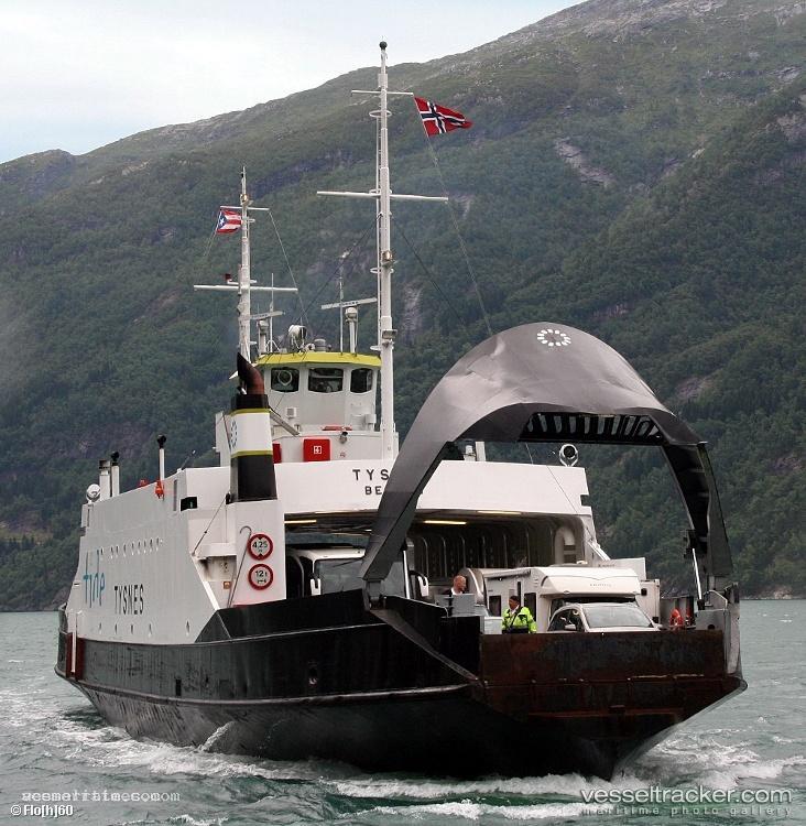 Mf-Kalkoy - Passenger Ro Ro Cargo Ship vessel registered in Norway