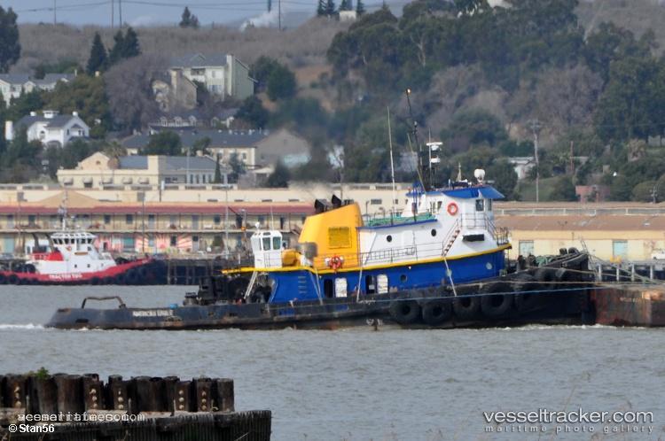 Silver-Eagle - Tug vessel registered in United States of America