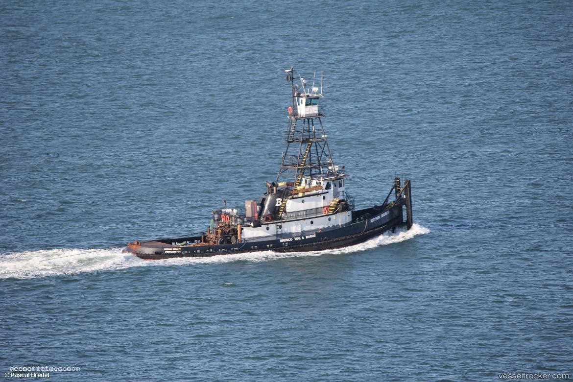 Arthur-Brusco - Tug vessel registered in United States of America