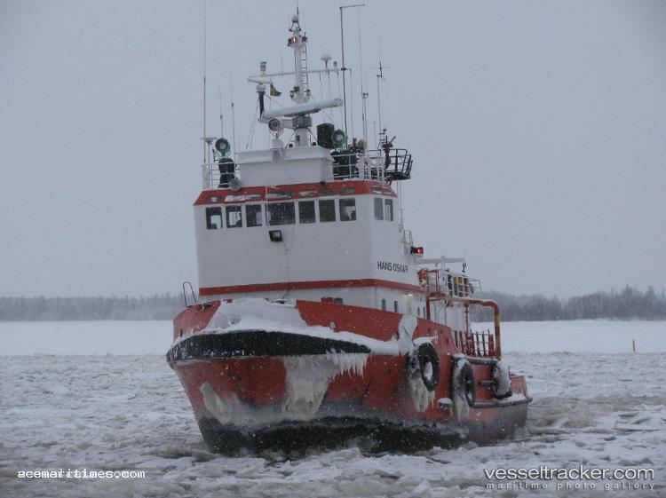 Baus - [tug.offshore_tug_supply] vessel registered in Sweden