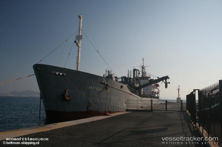 Angelos-K - Cement Carrier vessel registered in Saint Vincent and the Grenadines