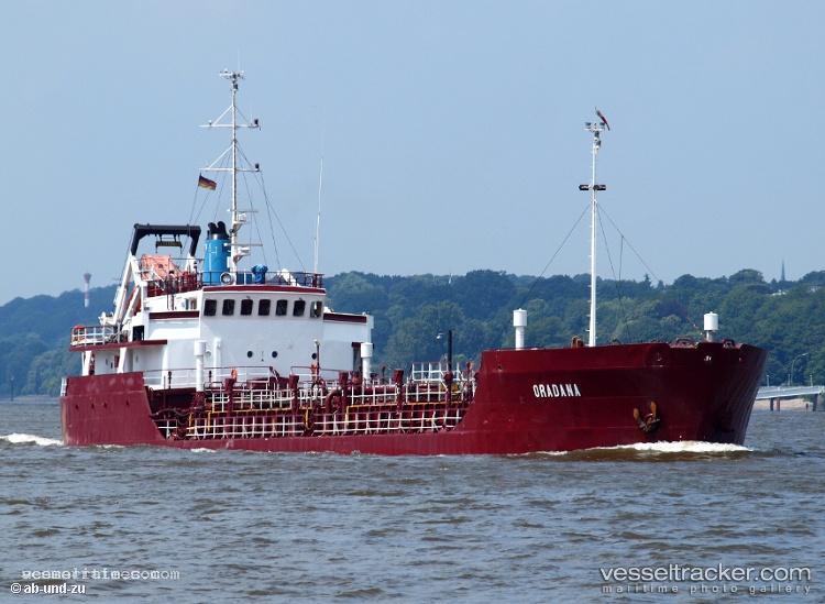 Santo-Muhongo-Iii - Vegetable Oil Tanker vessel registered in Belize