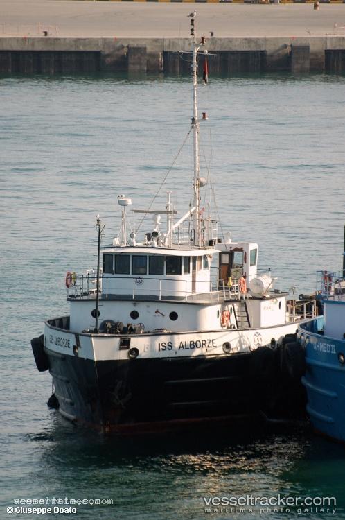 Hoh-Supplier - Offshore Tug Supply Ship vessel registered in United Arab Emirates