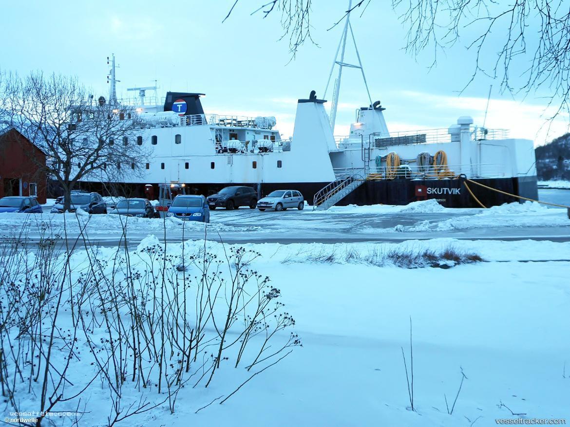 Skutvik - Passenger Ro Ro Cargo Ship vessel registered in Saint Vincent and the Grenadines