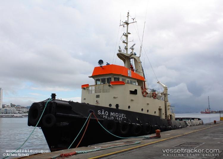 Sao-Mig - Tug vessel registered in Portugal