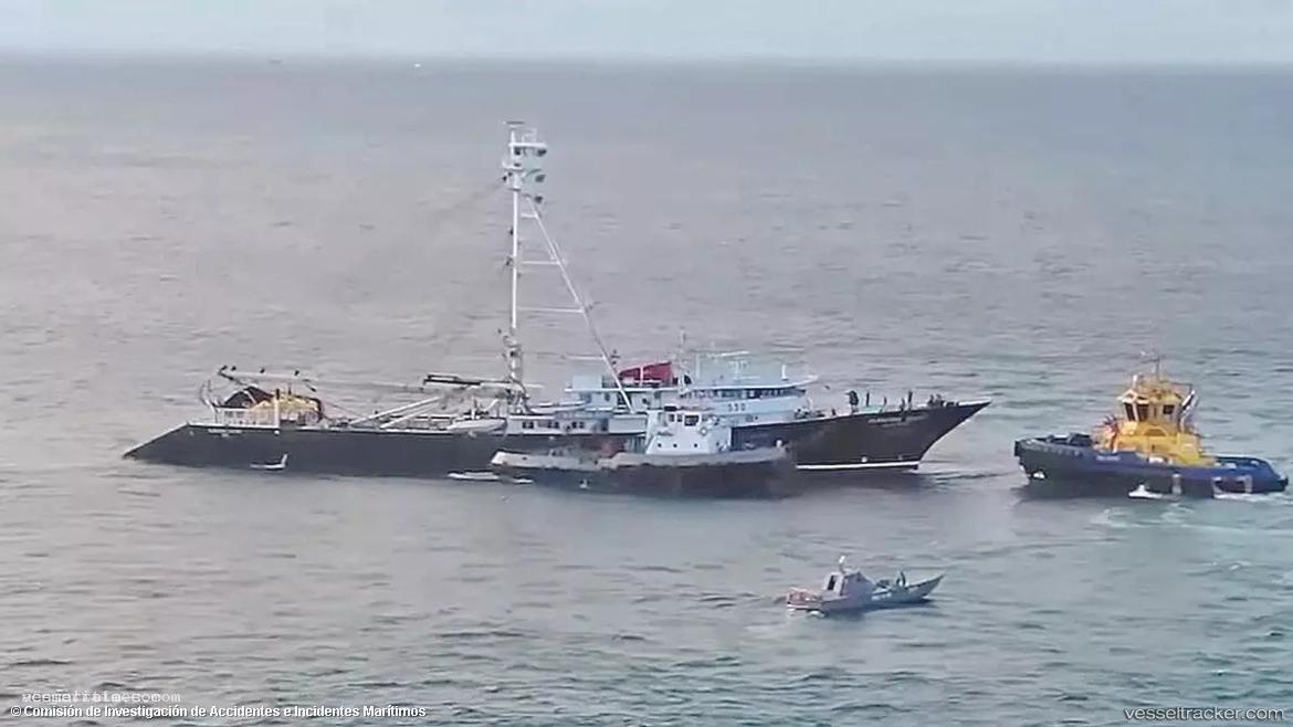Albacora-Cuatro - Fishing Vessel vessel registered in Spain