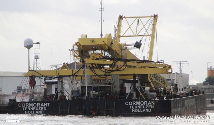 Cormorant - Crane Ship vessel registered in Netherlands