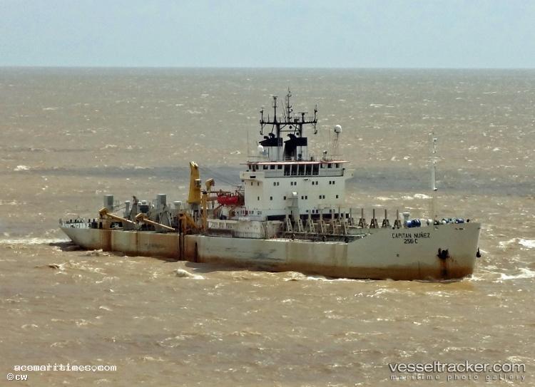 Capitan-Nunez-256-C - Hopper Dredger vessel registered in Argentina