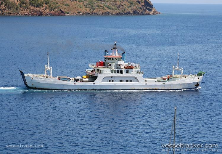 Caronte - Passenger Ro Ro Cargo Ship vessel registered in Italy