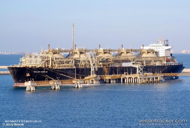 Energos-Freeze - Fsru Tanker vessel registered in Marshall Islands