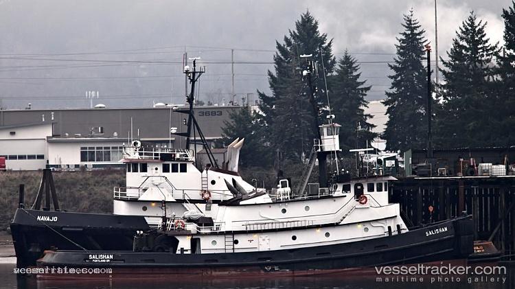 Julie-F - Tug vessel registered in United States of America