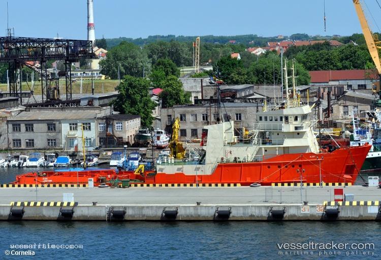 Glomar-Patriot - Offshore Tug Supply Ship vessel registered in Panama