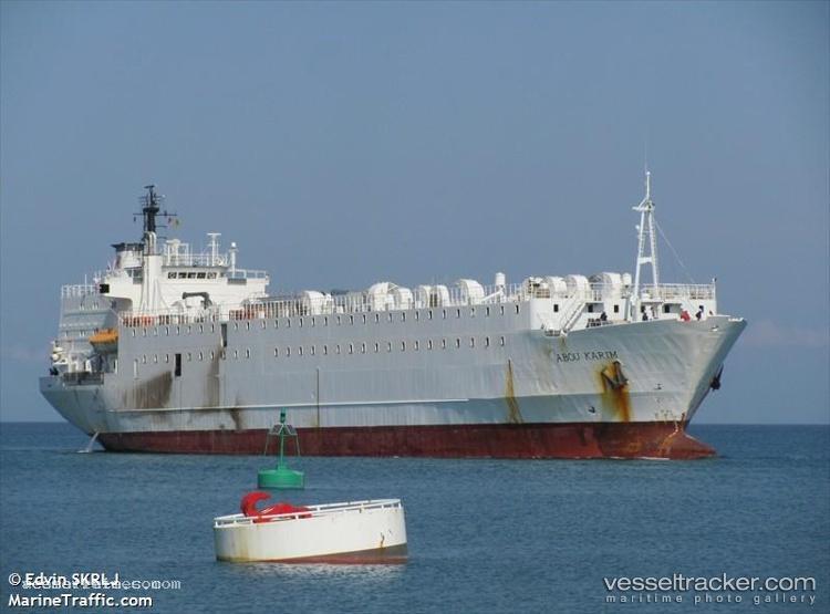 Julia-Ak - Livestock Carrier