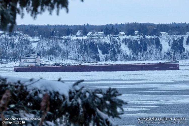 Joseph-L-Block - Self Discharging Bulk Carrier vessel registered in United States of America