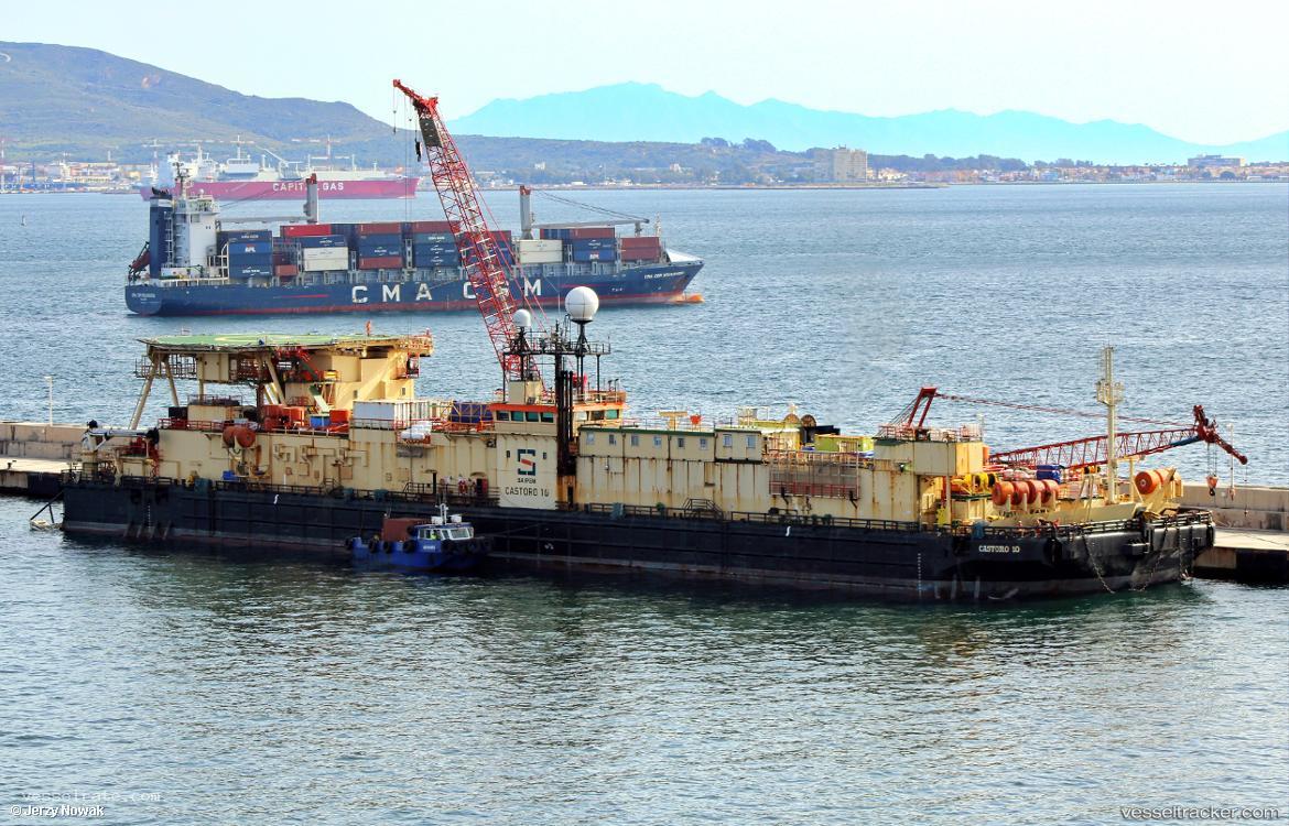 Castoro-10 - Pipe Burying Vessel vessel registered in Bahamas