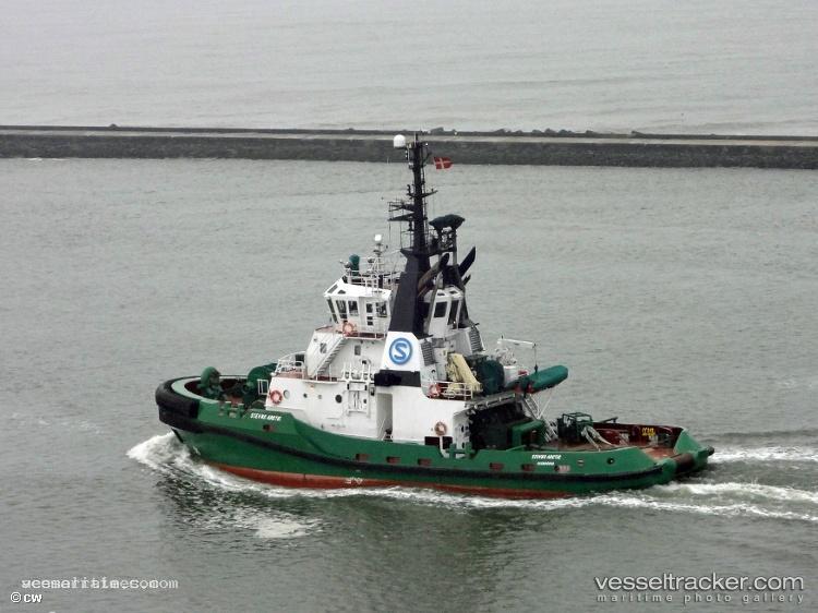 Kj-Endeavour - Tug vessel registered in Greenland