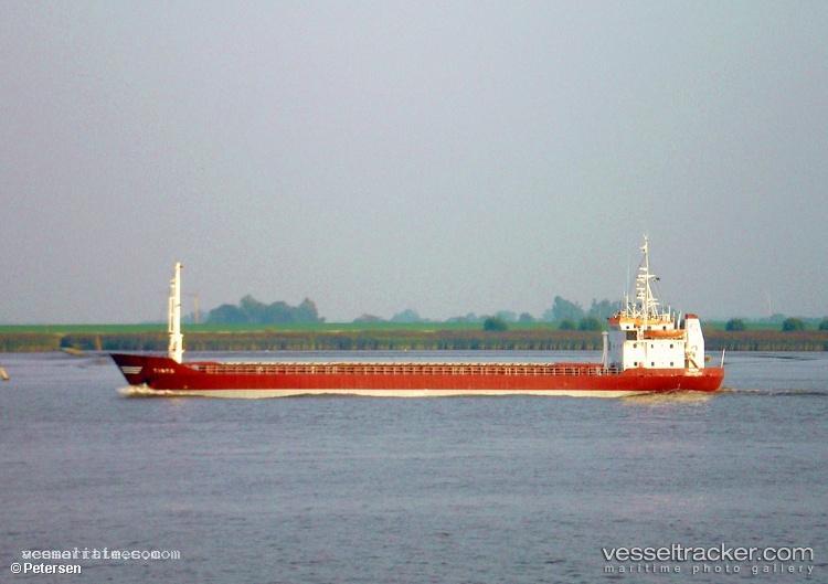 Isla-Caguache - General Cargo Ship vessel registered in Chile