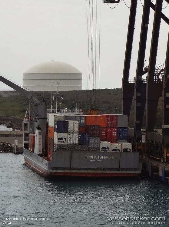 Tropic-Palm - Ro Ro Cargo Ship vessel registered in Saint Vincent and the Grenadines