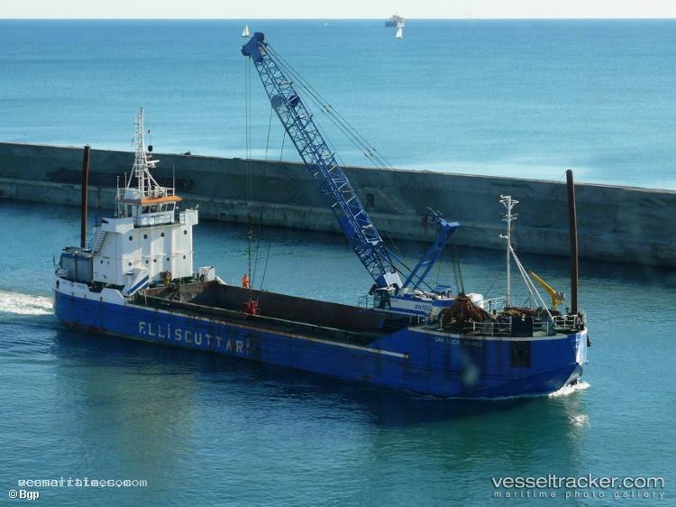 San-Luca-Primo - [service_ship.split_hopper_barge] vessel registered in Italy