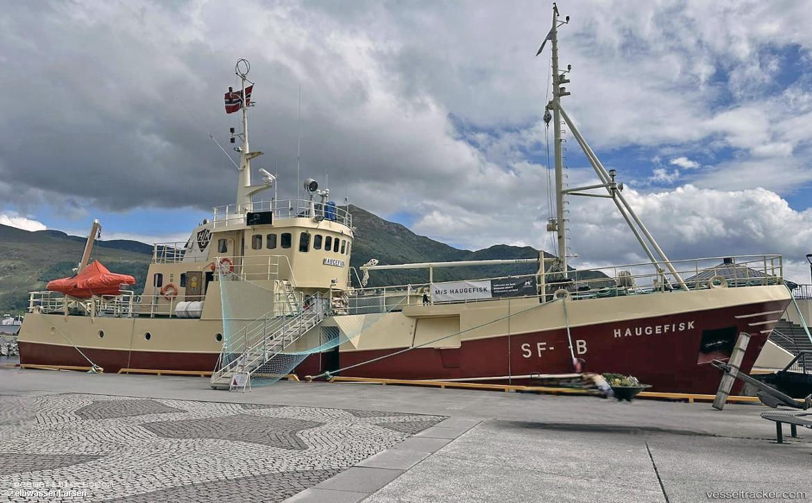 Haugefisk - Fishing Vessel vessel registered in Norway