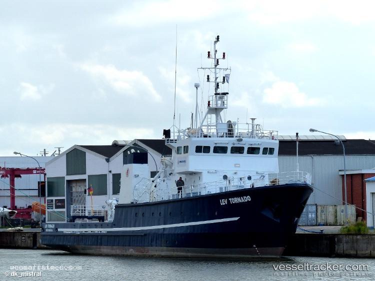 Team-Porter - Salvage Ship vessel registered in Germany