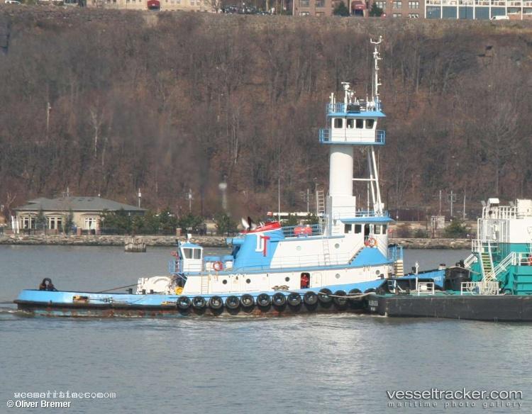 Comet - Tug vessel registered in United States of America