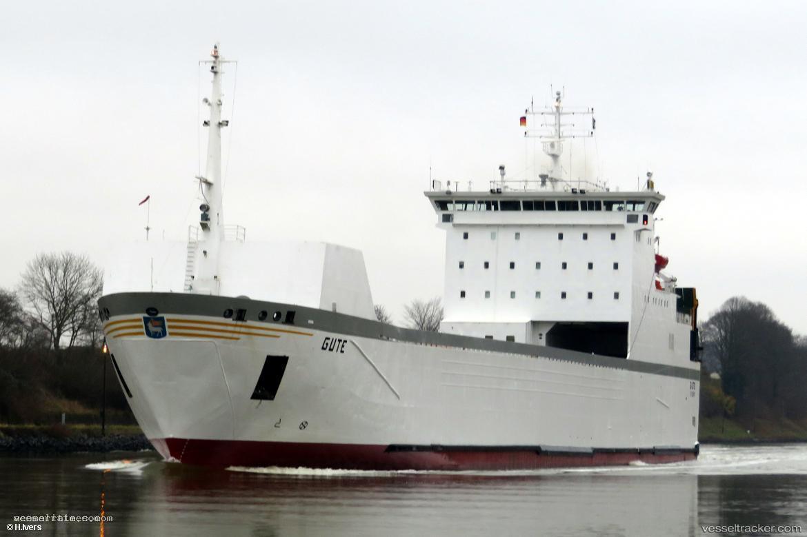 Gubal-Trader - Passenger Ro Ro Cargo Ship vessel registered in Cyprus