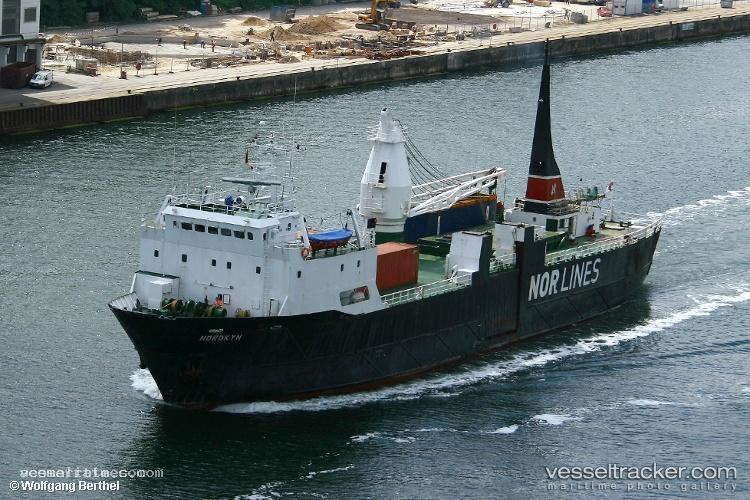 Sarah-M - Livestock Carrier vessel registered in Antigua and Barbuda