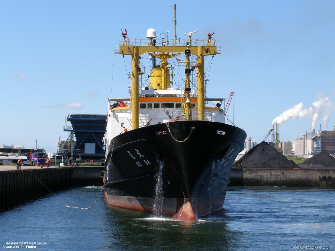 De-Da - Tug vessel registered in Liberia