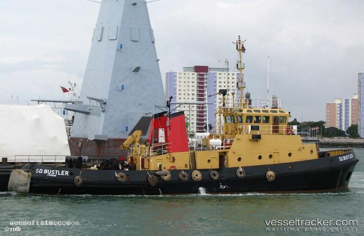 Tc-Bustler - Tug vessel registered in Cameroon