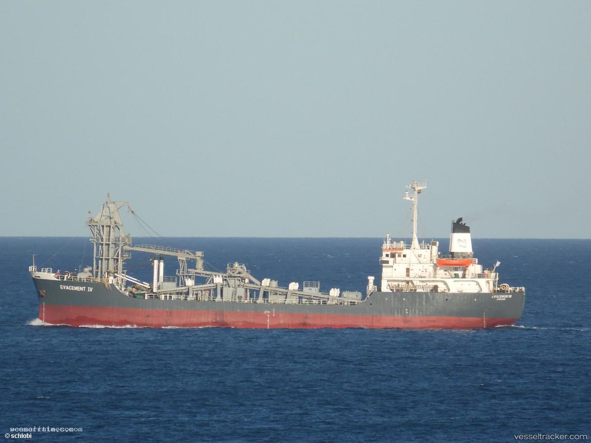 Rizecem - Cement Carrier vessel registered in Vanuatu