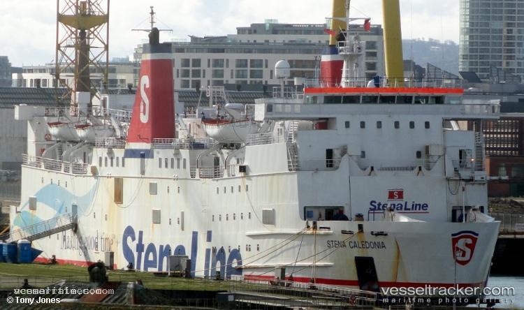 Port-Link - Passenger Ro Ro Cargo Ship vessel registered in Indonesia