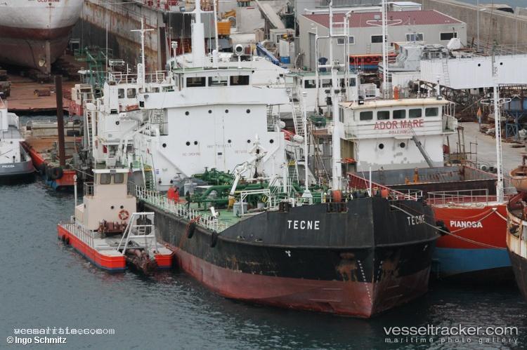Star - Oil Products Tanker vessel registered in Saint Kitts and Nevis
