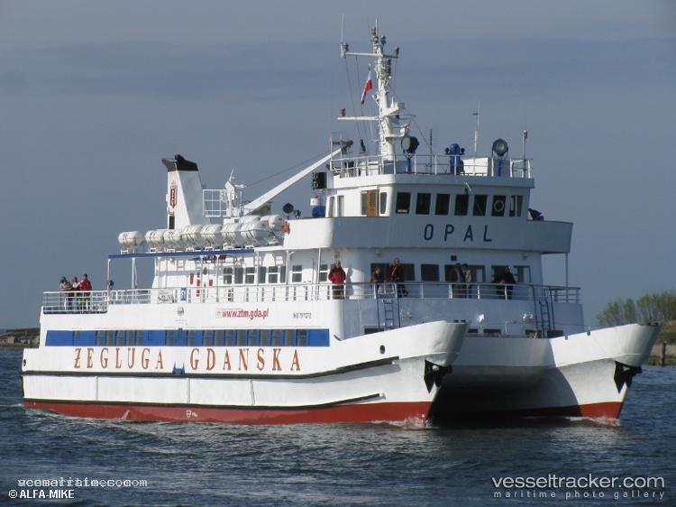 Opal - Passenger Ship vessel registered in Poland