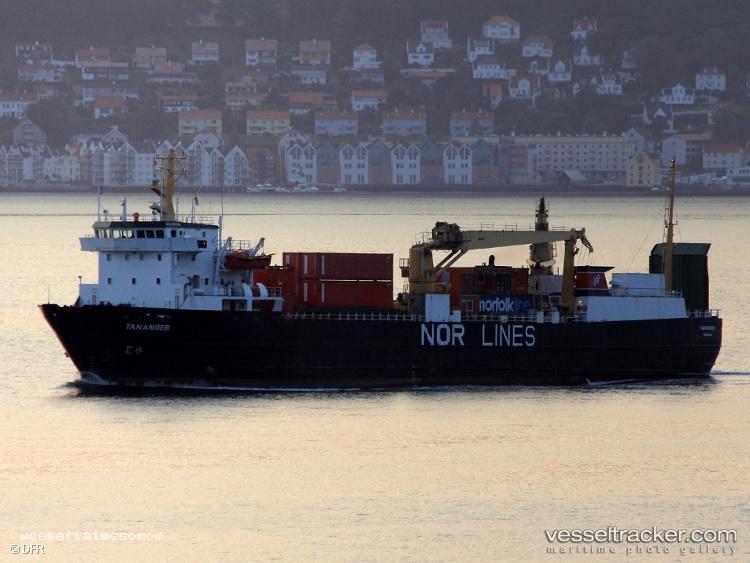 Link-Polaris - Ro Ro Cargo Ship vessel registered in Norway