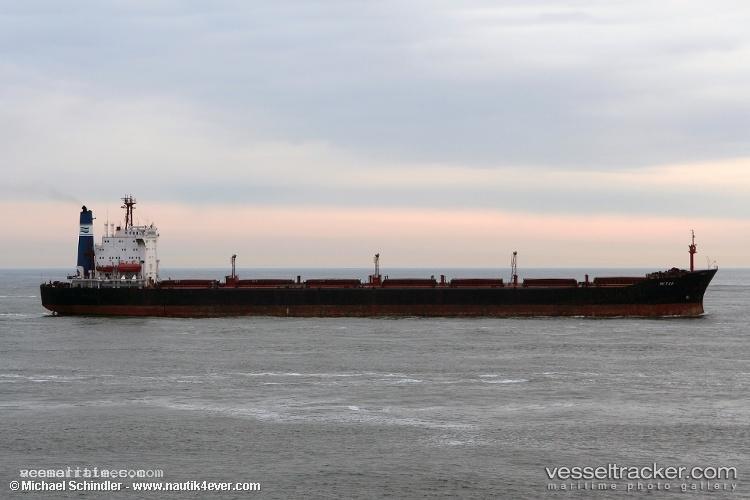 Hua-Jin-Xiang - Bulk Carrier vessel registered in Panama