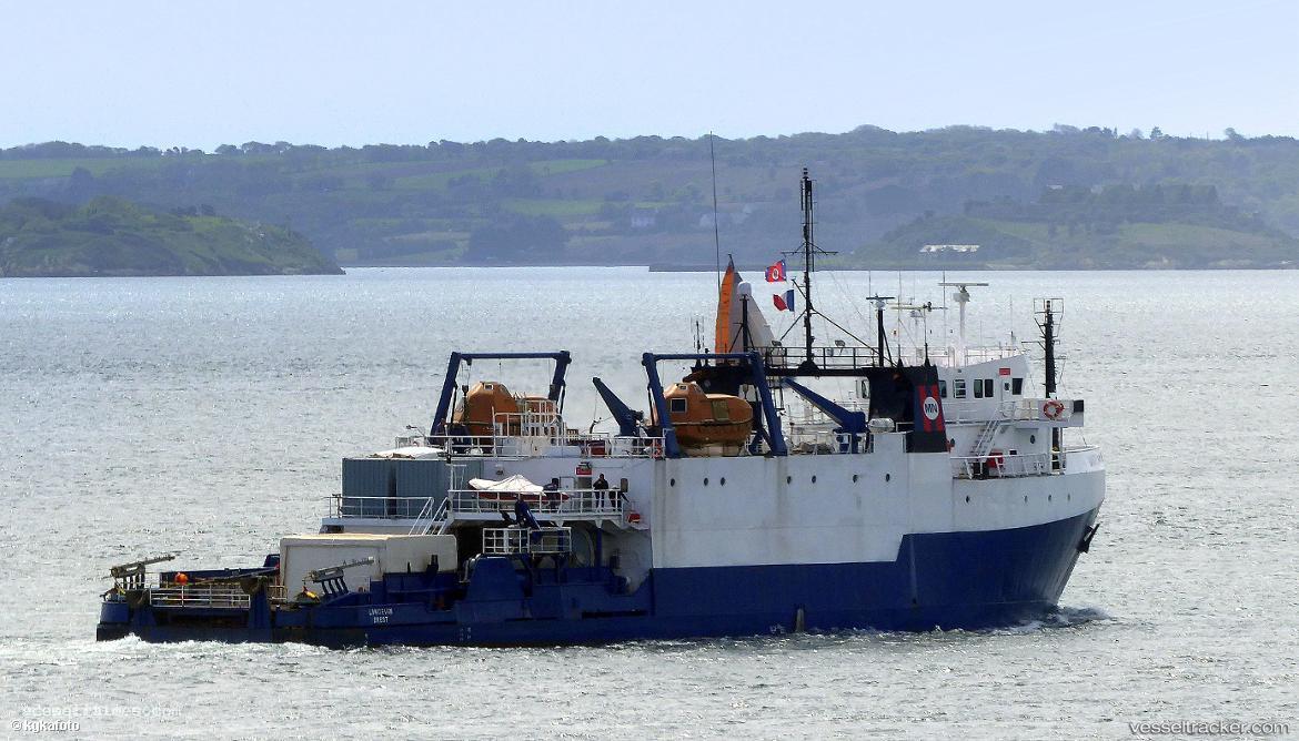 Langevin - Research Vessel vessel registered in France