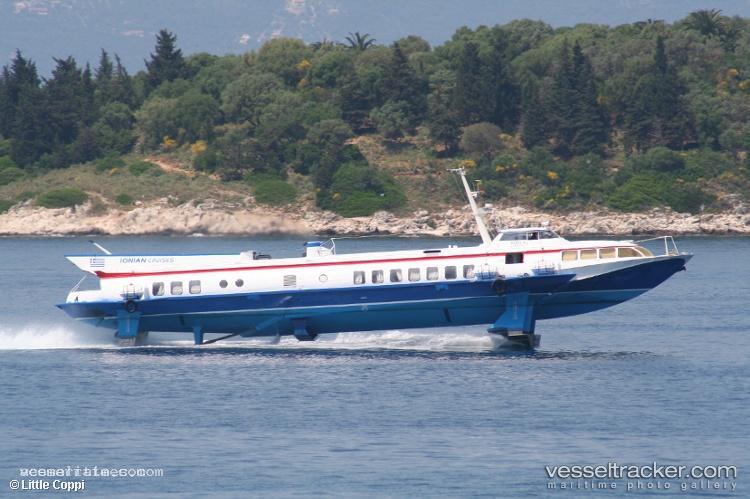 Santa-Iii - Passenger Ship vessel registered in Albania