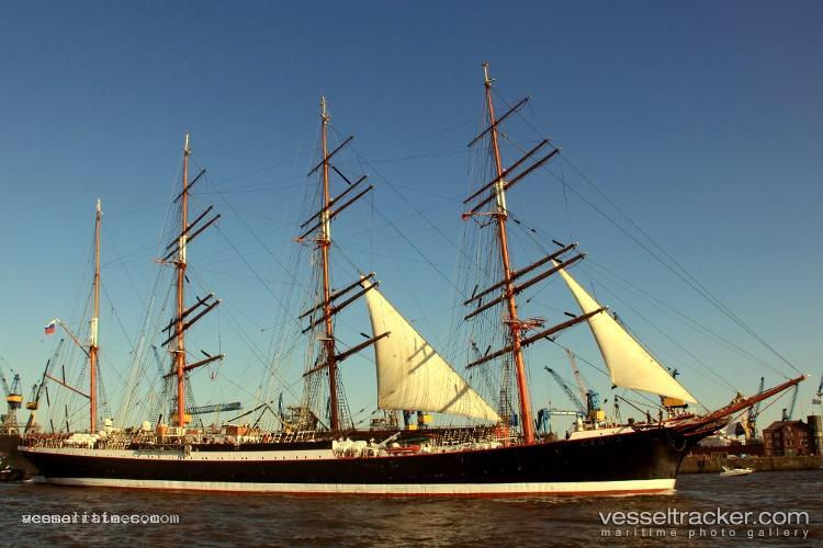 Sedov - Sailing Vessel vessel registered in Russia