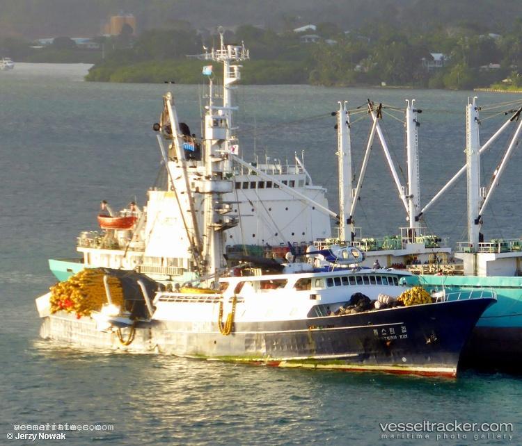 Western-Kim - Fishing Vessel vessel registered in Senegal