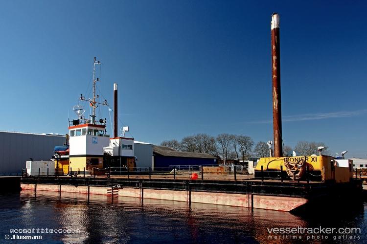 Pionier-Xi - Deck Cargo Ship vessel registered in Germany