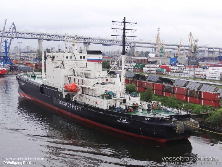 Mudyug - Icebreaker vessel registered in Russia